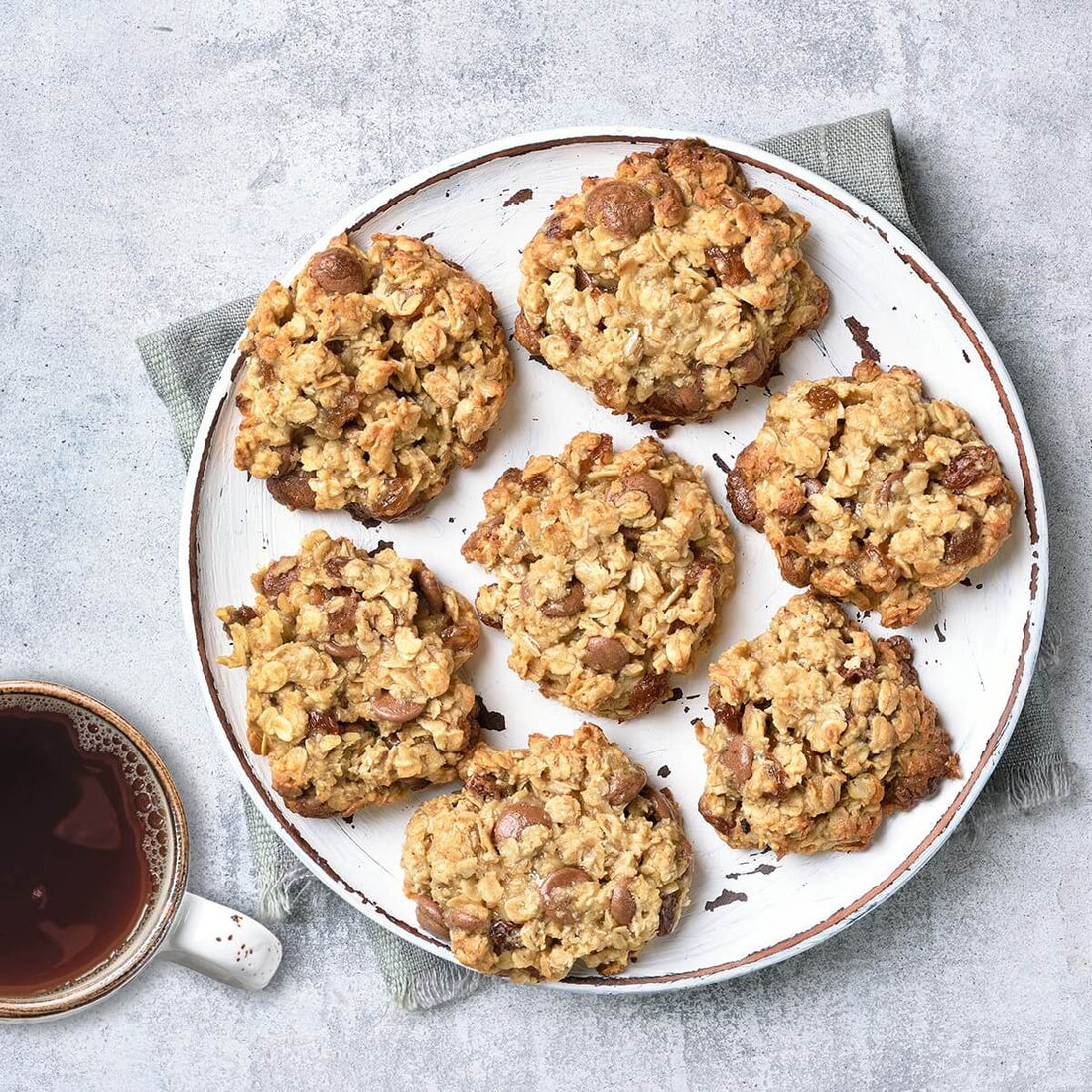 Why Does Dunking Biscuits in Tea Taste So Good? - Madura Tea